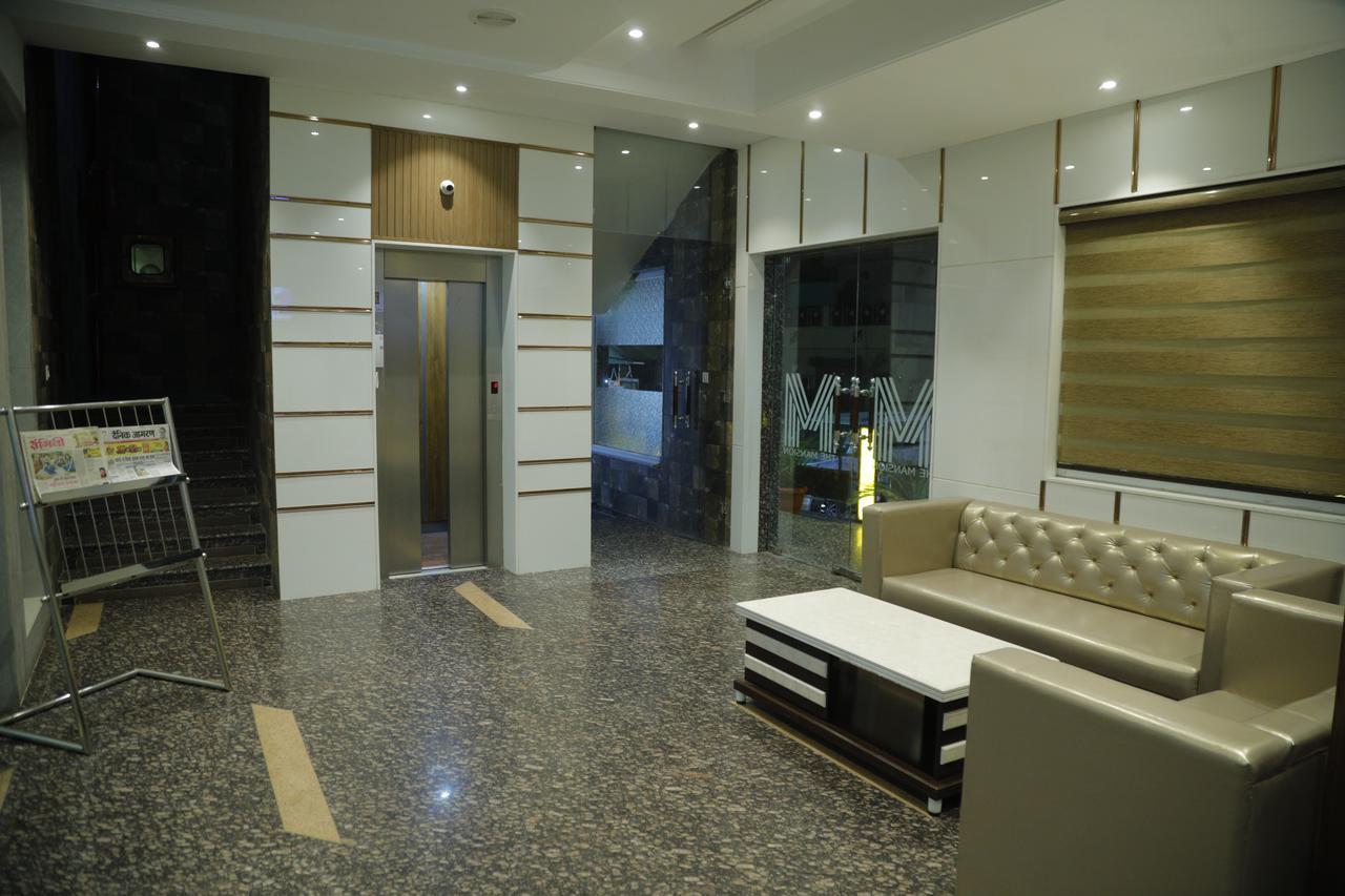 Hotel The Mansion , Матхура Екстер'єр фото